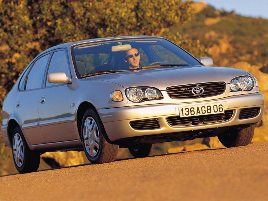  Toyota Corolla 5-Door 1999 года  (фото 6 из 6)